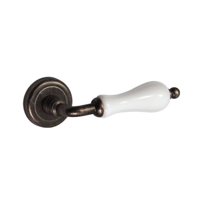 CIGNO ARGENTO ROSETTE - WHITE PORCELAIN